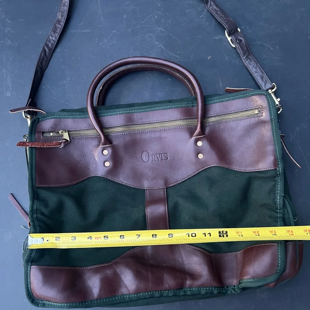 Orvis Men's Green and Brown Leather-Trim Canvas Travel Bag